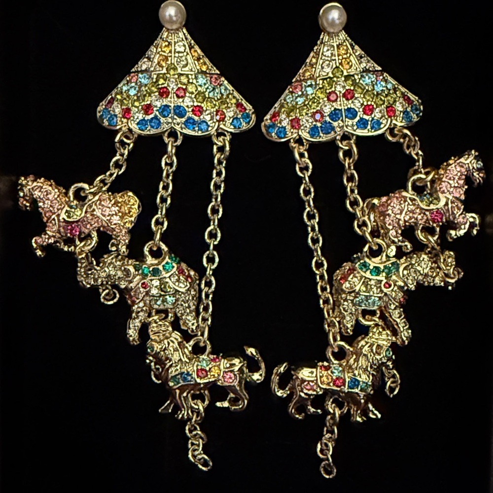 Heidi Daus Multicolor Carousel Horse Earrings - Picture 3 of 4